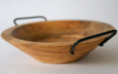 16″ Round Food Safe Bowl with Handles