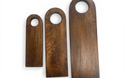 Mango Wood Charcuterie Board – Walnut Finish | S/M/L